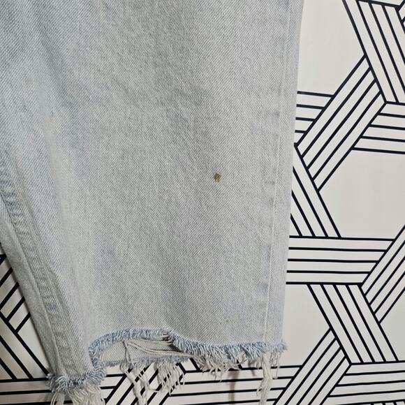 Vintage Levi 505 Denim Shorts Size 36 - Picture 2 of 5